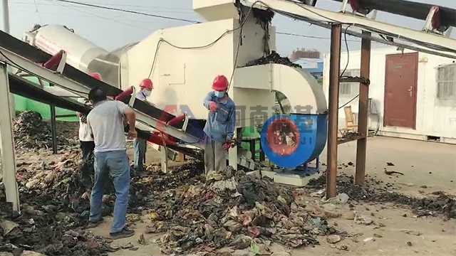 陳腐垃圾分選處理設備的優勢及挑戰